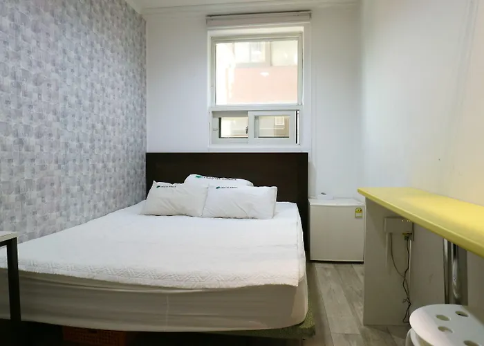 Hostel Korea 6