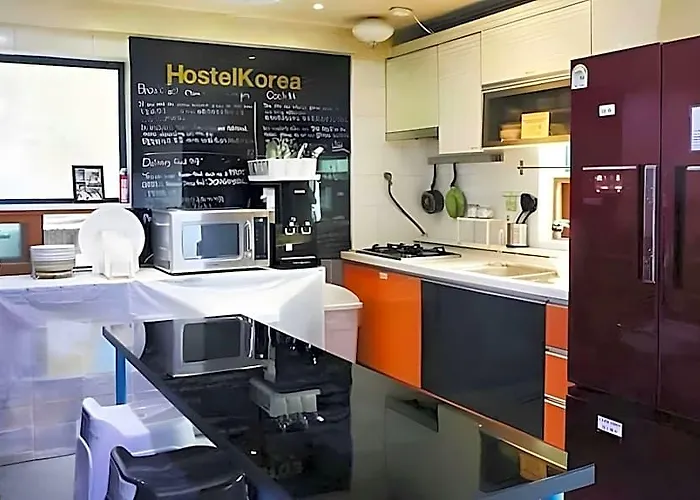 Hostel Korea 6