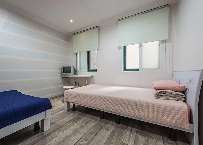 Korea 6 Hostel Seoul