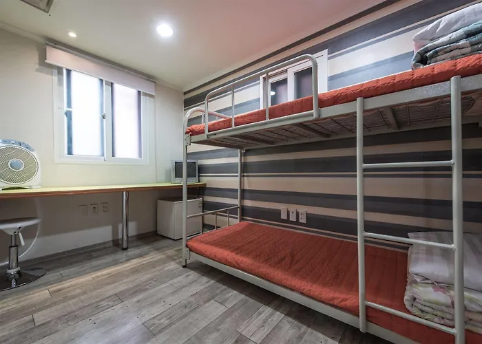 Hostel Korea 6