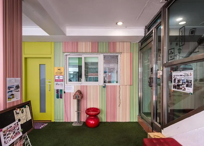 Hostel Korea 6 *